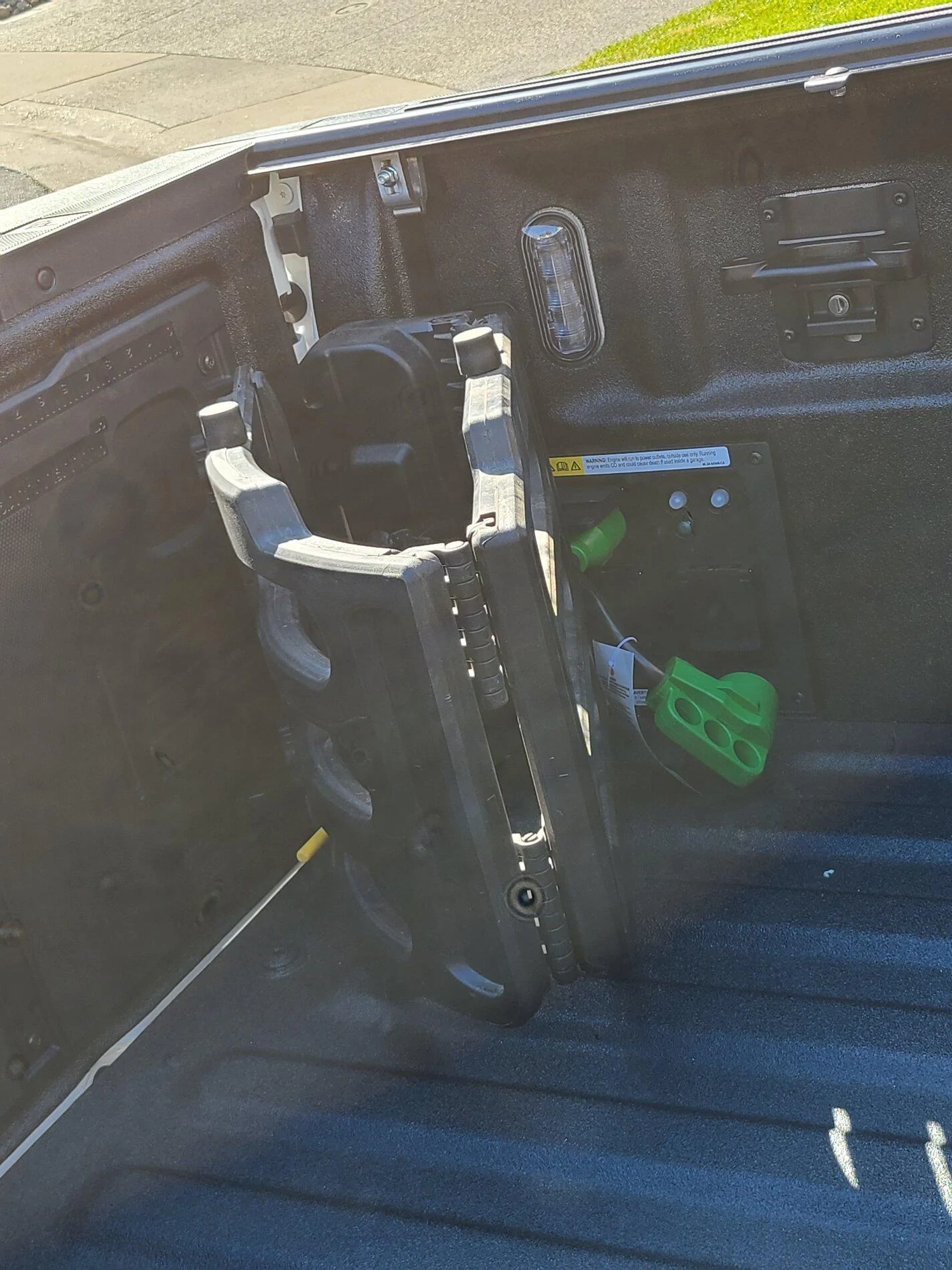 Ford F-150 Lightning Best bed dividers and organizers 20210313_145014