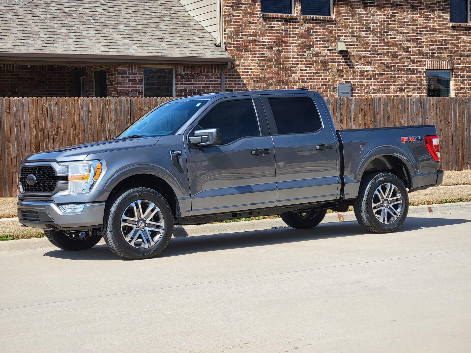 Ford F-150 Lightning Null 20210308_115205