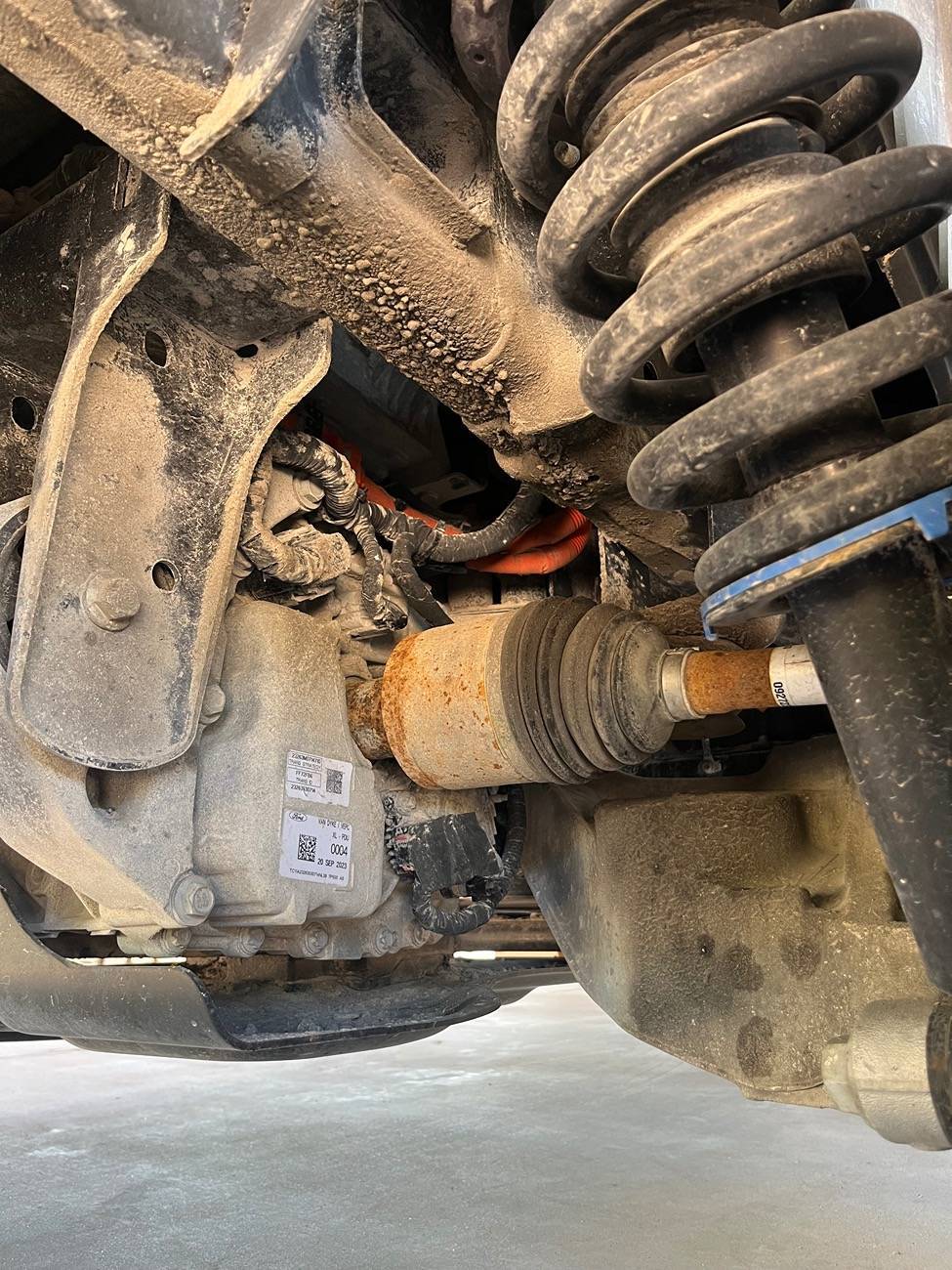 Ford F-150 Lightning Road Salt, and other undercarriage cleaning process IMG_0924