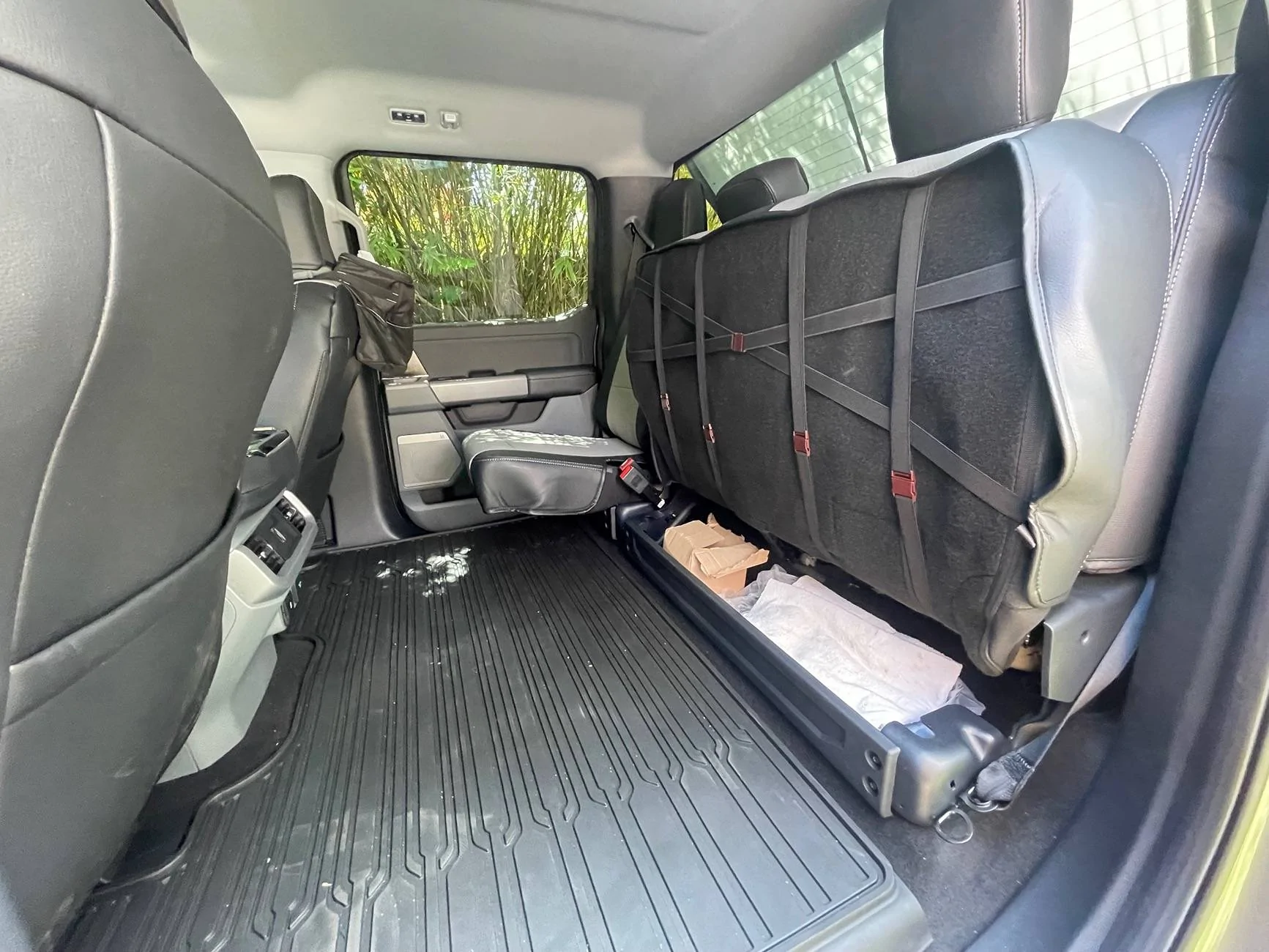Ford F-150 Lightning Great Seat Cover Option with Pics! IMG_3198