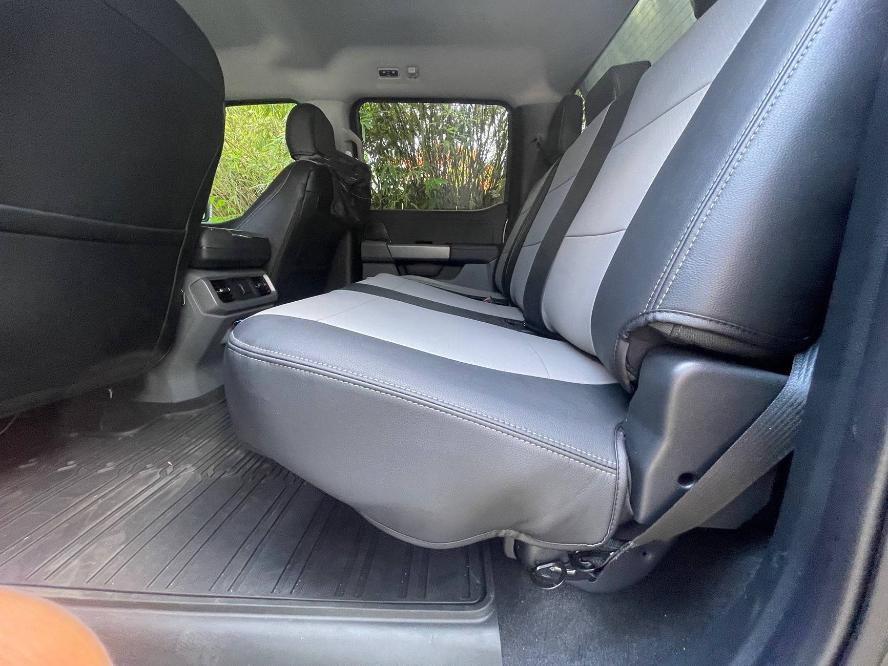 Ford F-150 Lightning Great Seat Cover Option with Pics! IMG_3200
