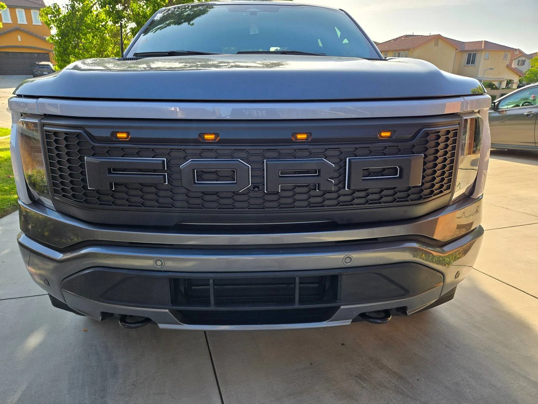 Ford F-150 Lightning ‼️ UPDATE FORD E-RAPTOR grille swap and install tutorial 1000022233