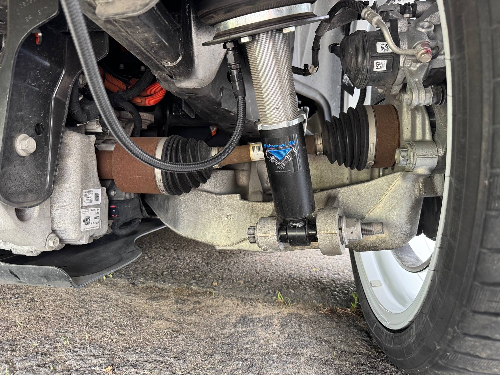 Ford F-150 Lightning Air ride axle angles… IMG_4276
