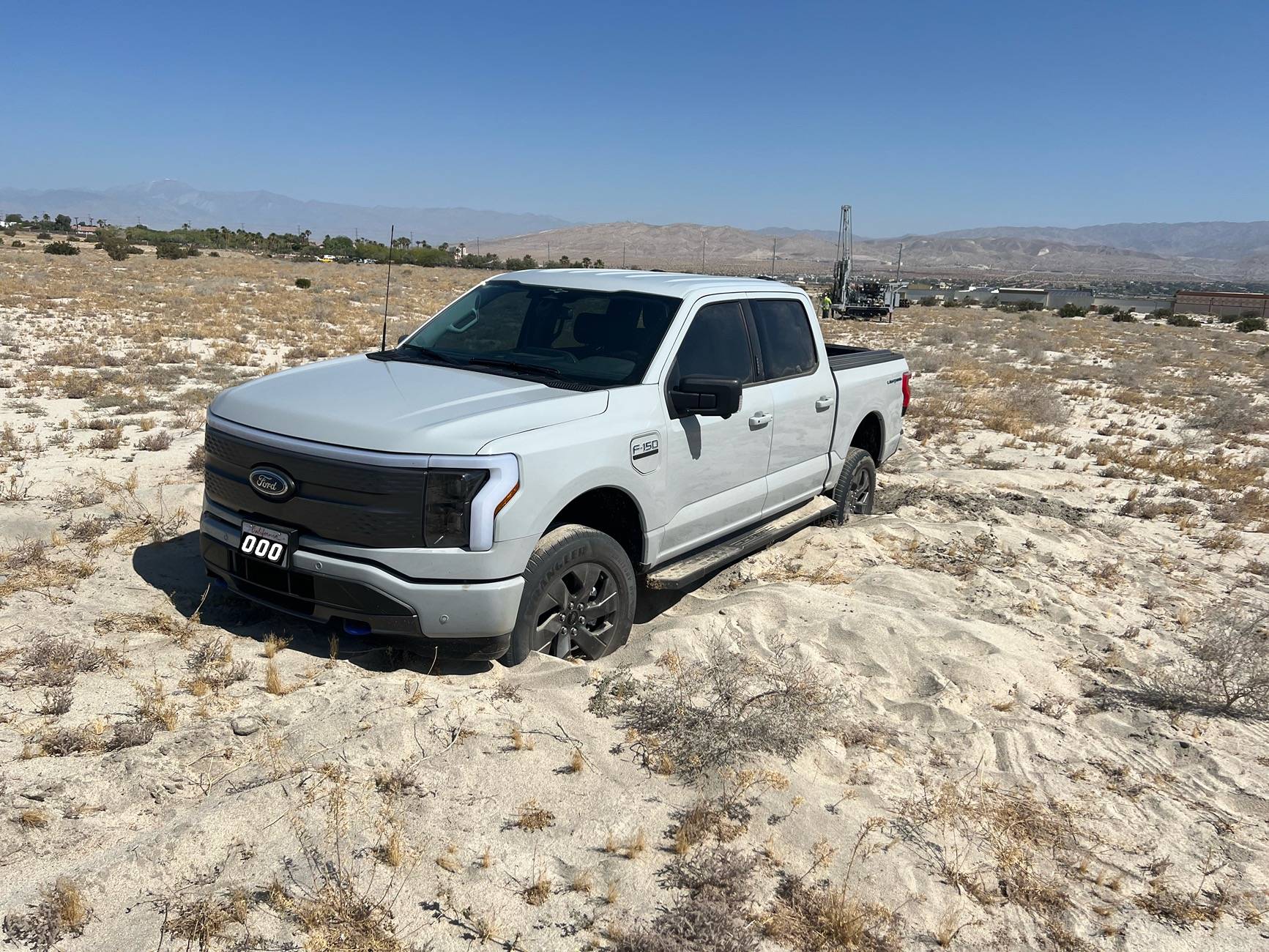 Ford F-150 Lightning Pics of Lightning Trucks Doing Truck Things. Post Yours! 📸 phonto