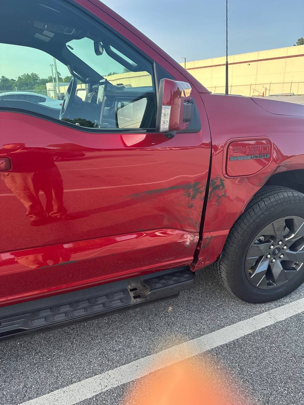 Ford F-150 Lightning HIT & RUN-Fixable??? IMG_2611