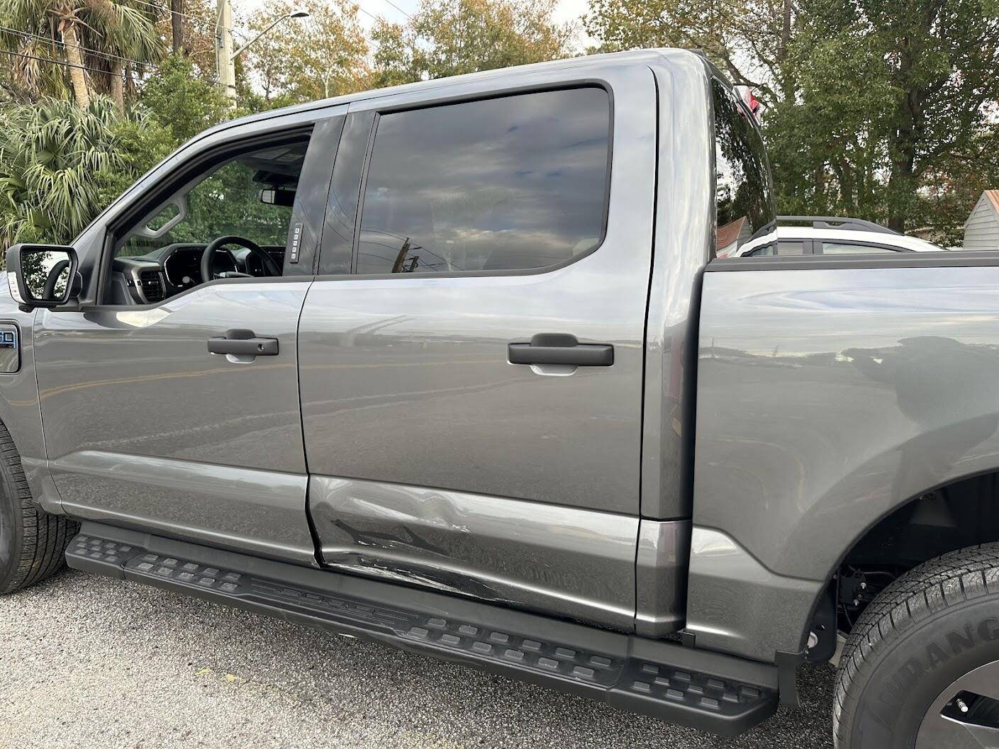 Ford F-150 Lightning HIT & RUN-Fixable??? 1748958217766-eo