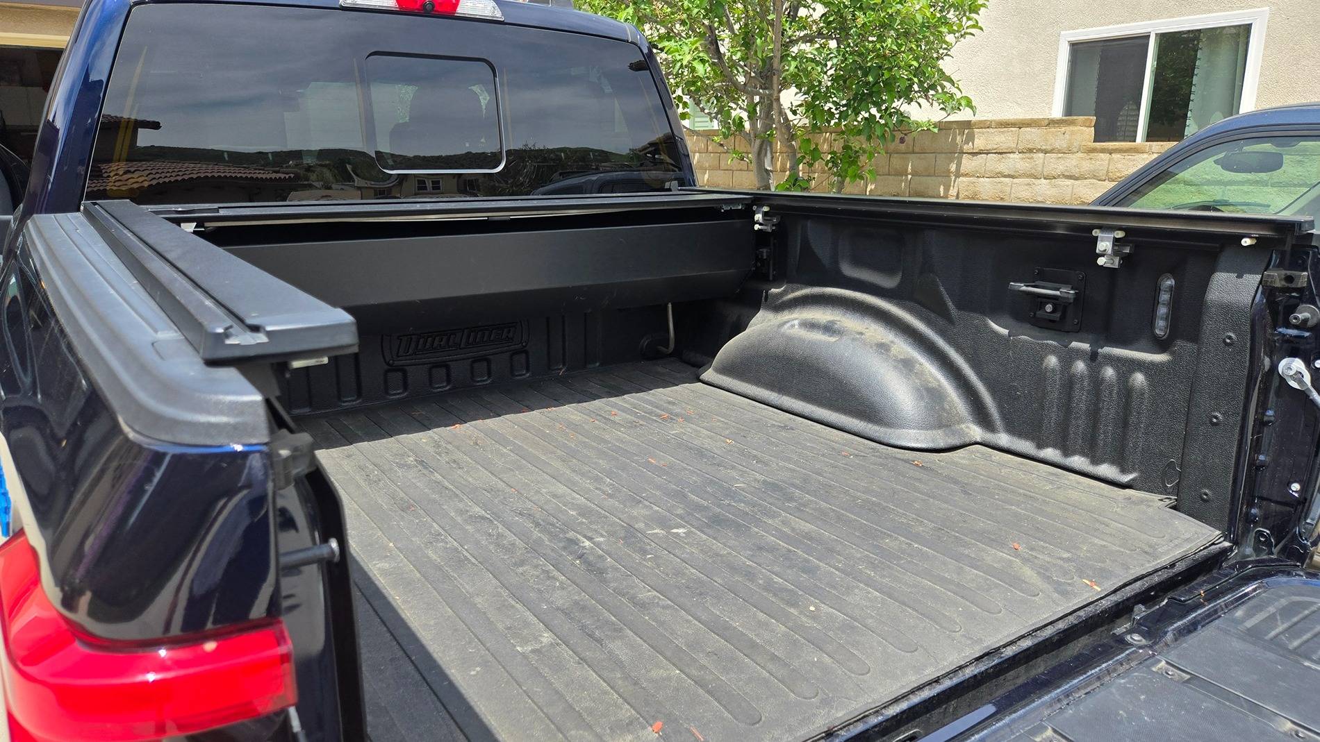 Ford F-150 Lightning $250 DualLiner for 2022 - 2023 Lightning 1000018599