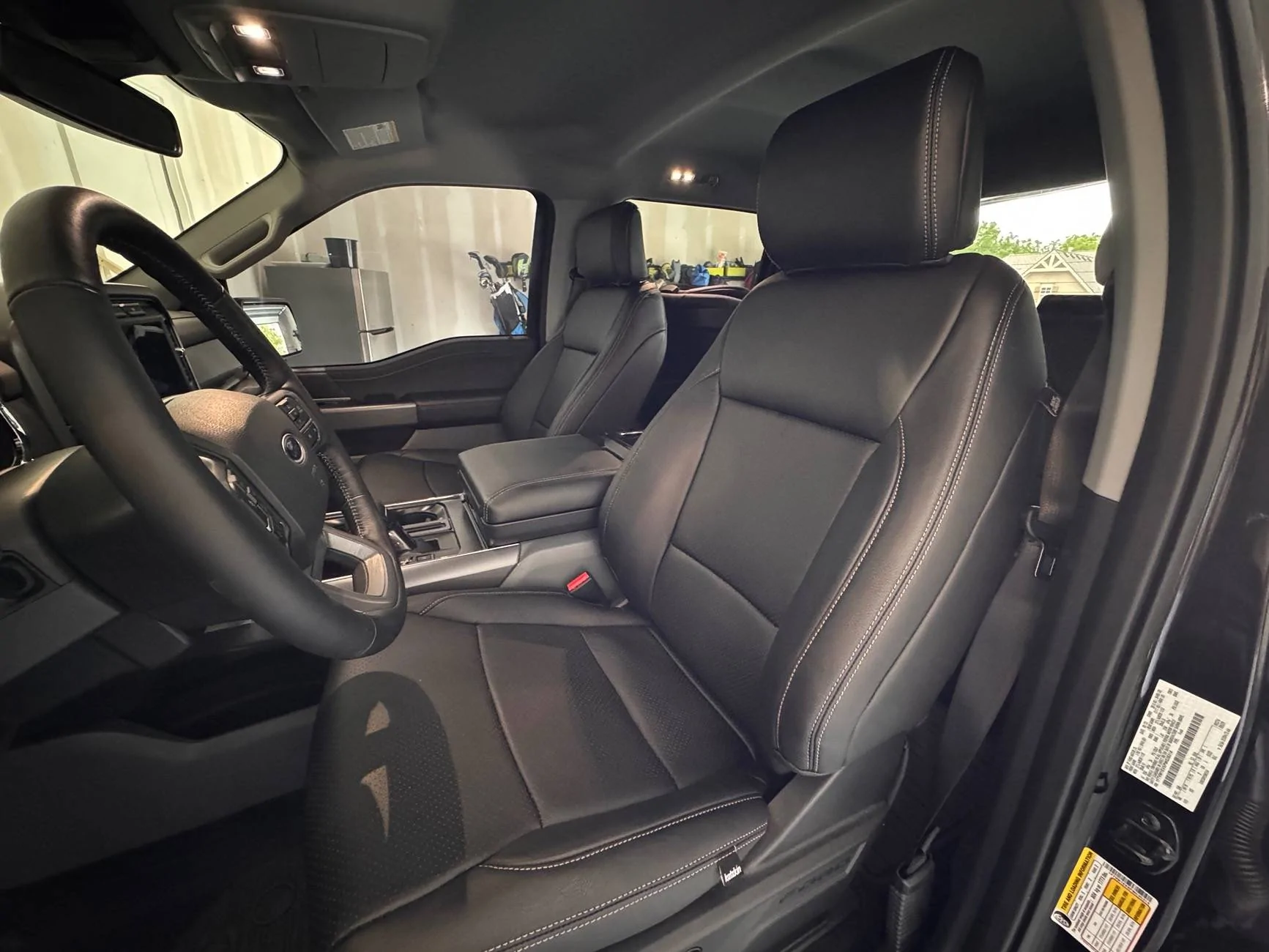 Ford F-150 Lightning Upgrades to 2023 XLT ER IMG_7118