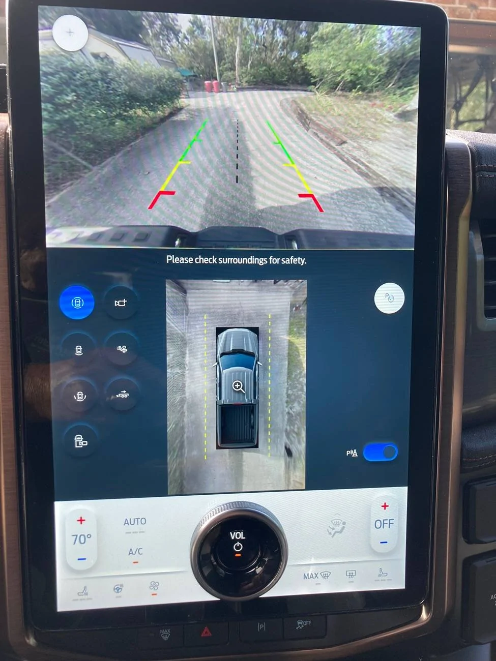 Ford F-150 Lightning CSP 24B56 - Inoperative Front Parking Sensor(s) - IPMA Software Update for Certain 2022-24 F-150 Lightning Trucks IMG_1642