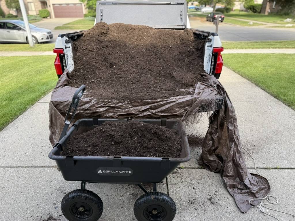 Ford F-150 Lightning Hauling Mulch - Went just over payload 9DEDA626-3E6A-4D9C-90DB-247A981A469C_1_105_c
