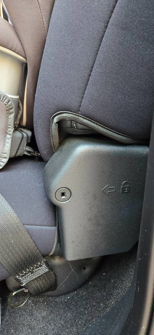 Ford F-150 Lightning Locking the rear seat in the down position 1000017665