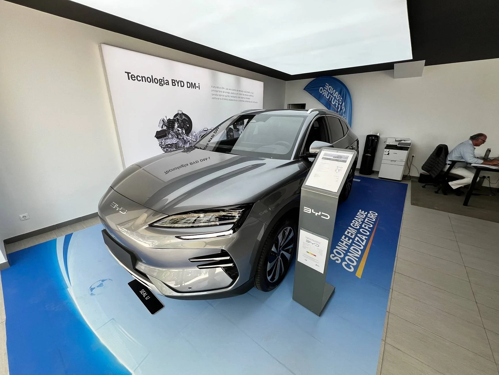 Ford F-150 Lightning BYD export ship IMG_1219