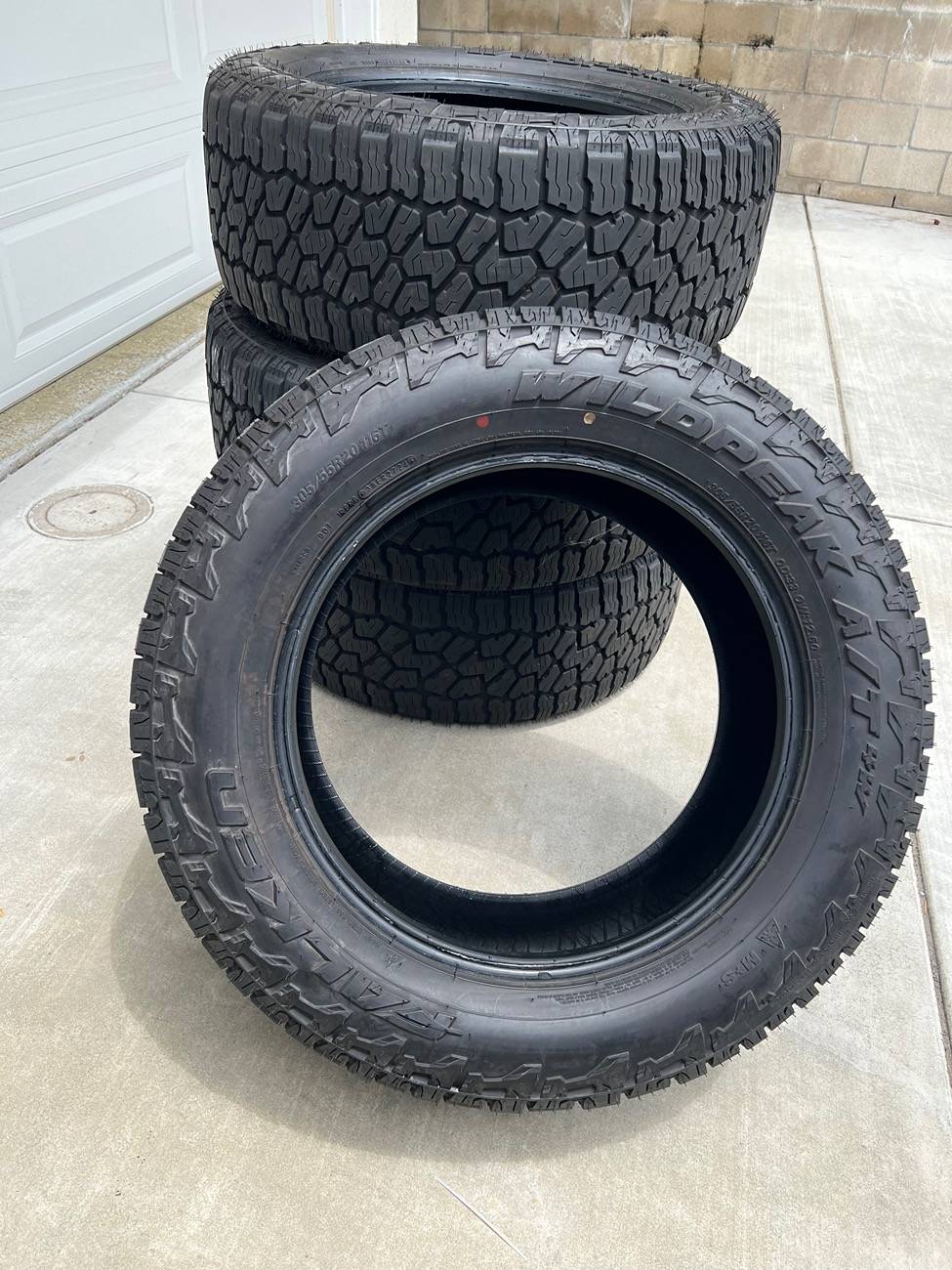 Ford F-150 Lightning Falken Wildpeak AT4W 305/55R20 SL set of 4 $1000 IMG_3147
