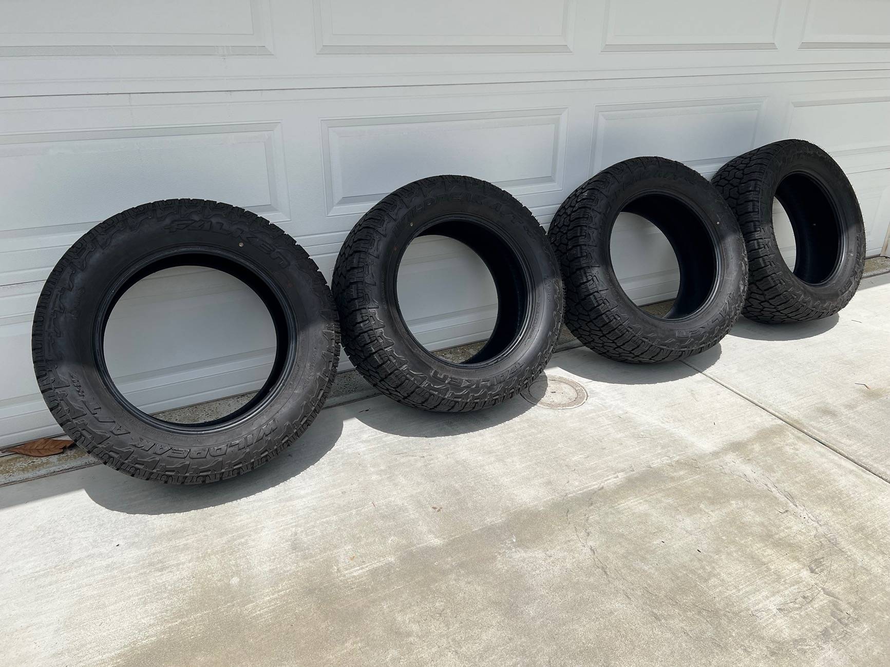 Ford F-150 Lightning Falken Wildpeak AT4W 305/55R20 SL set of 4 $1000 IMG_3153