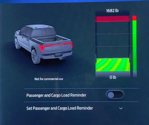 Ford F-150 Lightning 2022 Lariat - Onboard scales say 650 pounds is in an empty truck? 1751041222994-wy