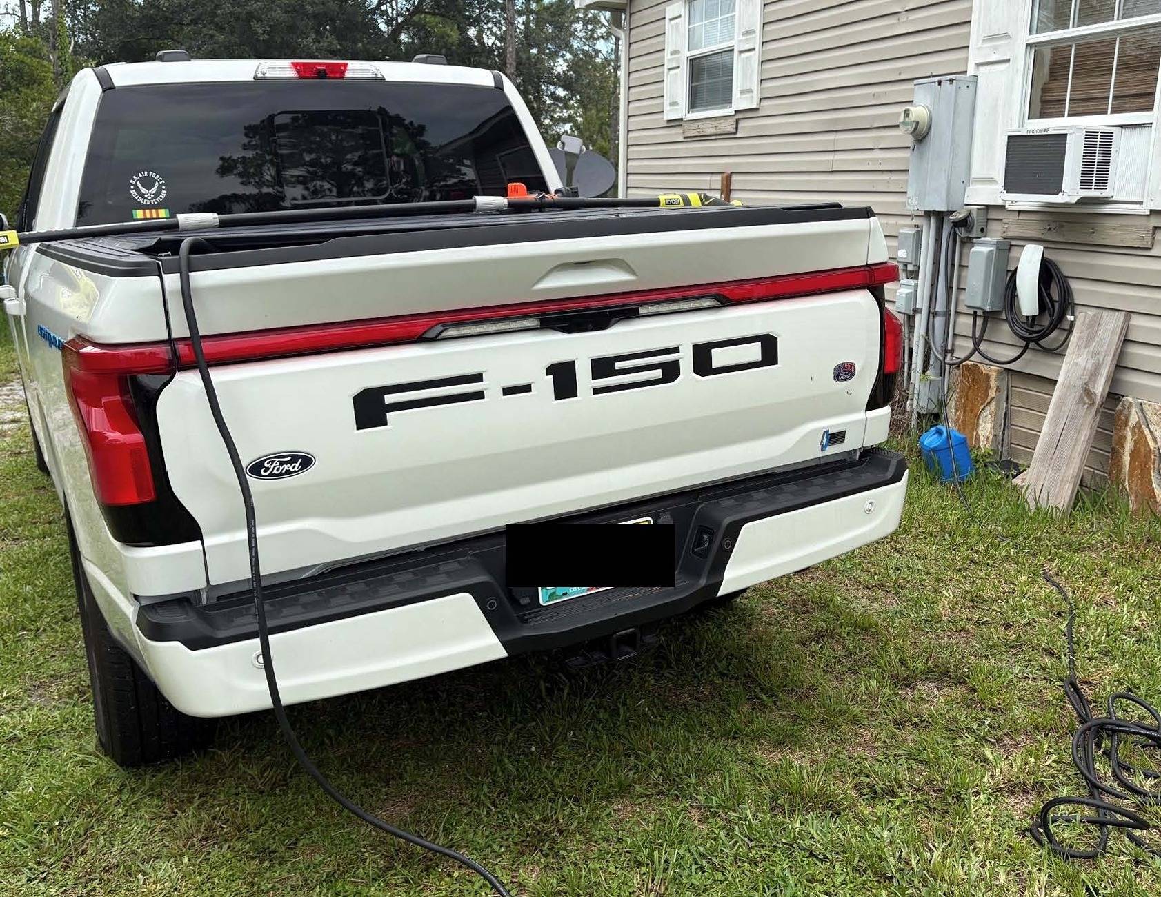 Ford F-150 Lightning Has anyone used their Lightning ER 220 plug for home power V2H? 