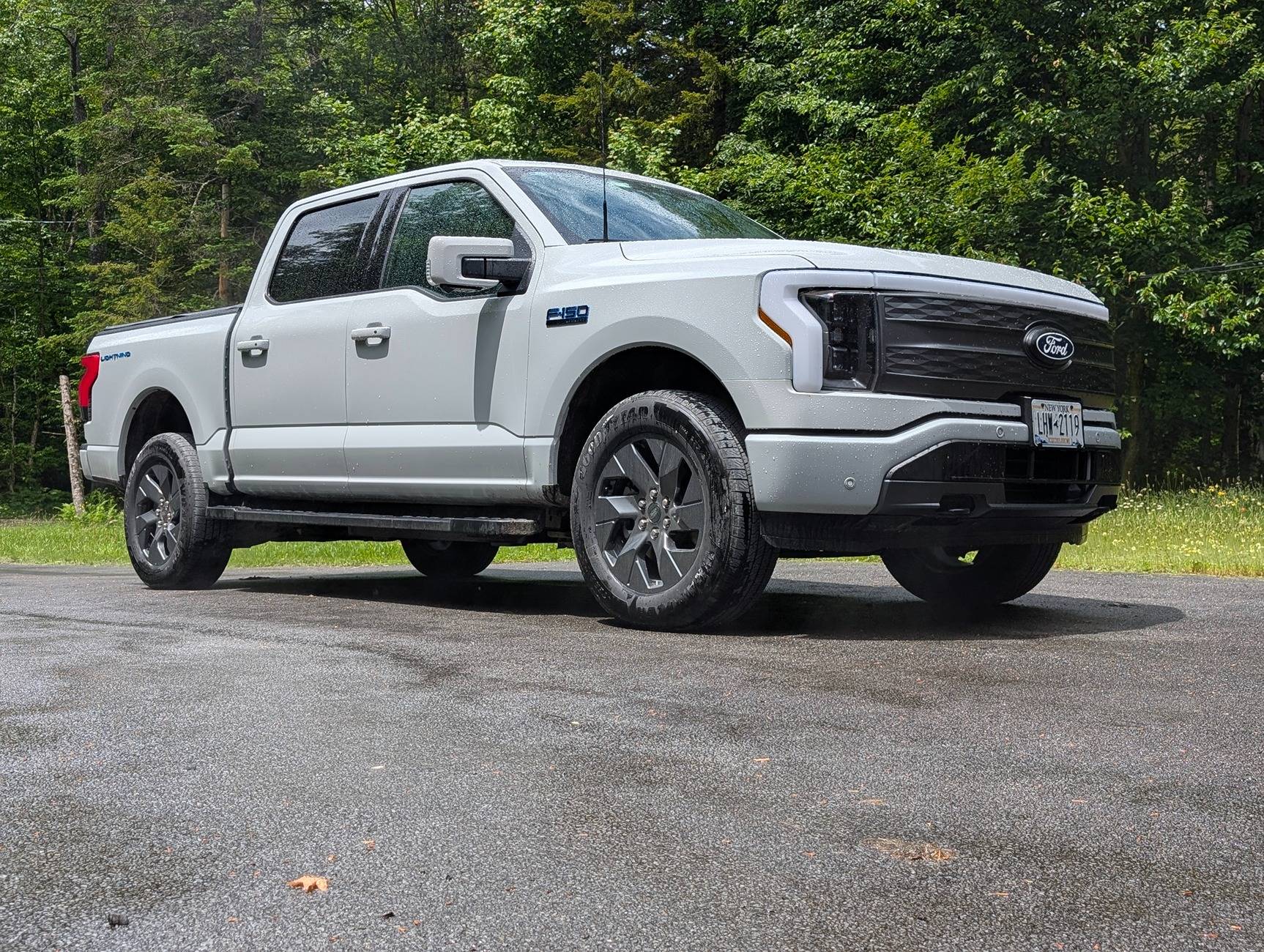 Ford F-150 Lightning AVALANCHE F-150 Lightning Photos & Club 1000001478