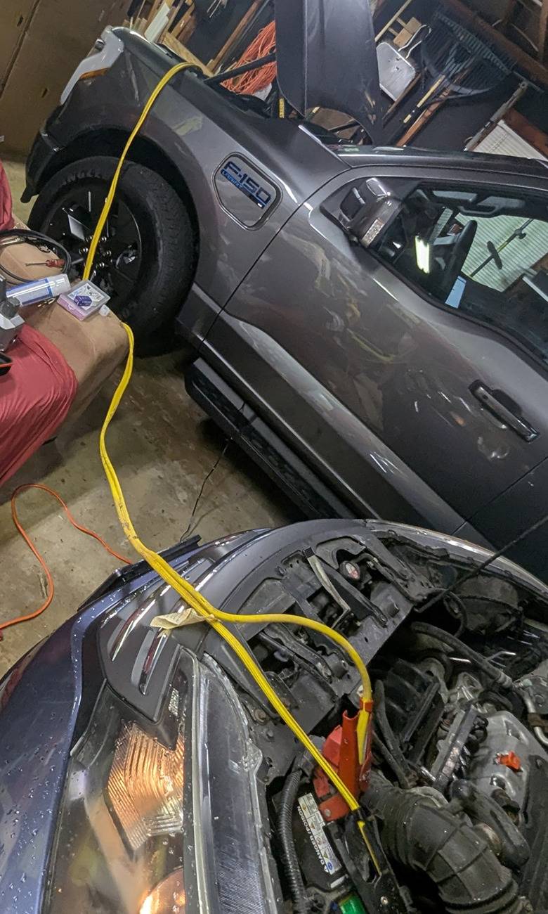 Ford F-150 Lightning Lightning Software Updates using FDRS PXL_20250715_212128372.MP