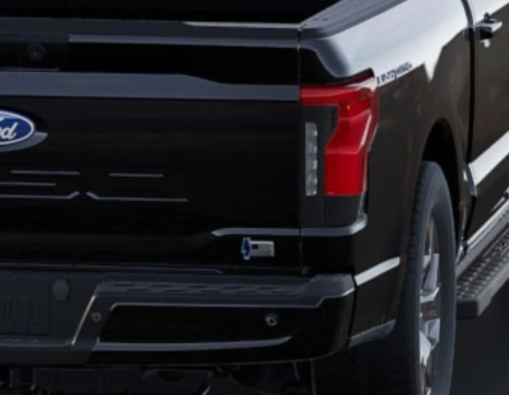 Ford F-150 Lightning 2023 Tailgate on a 2024 Flash 1752697012901-ly