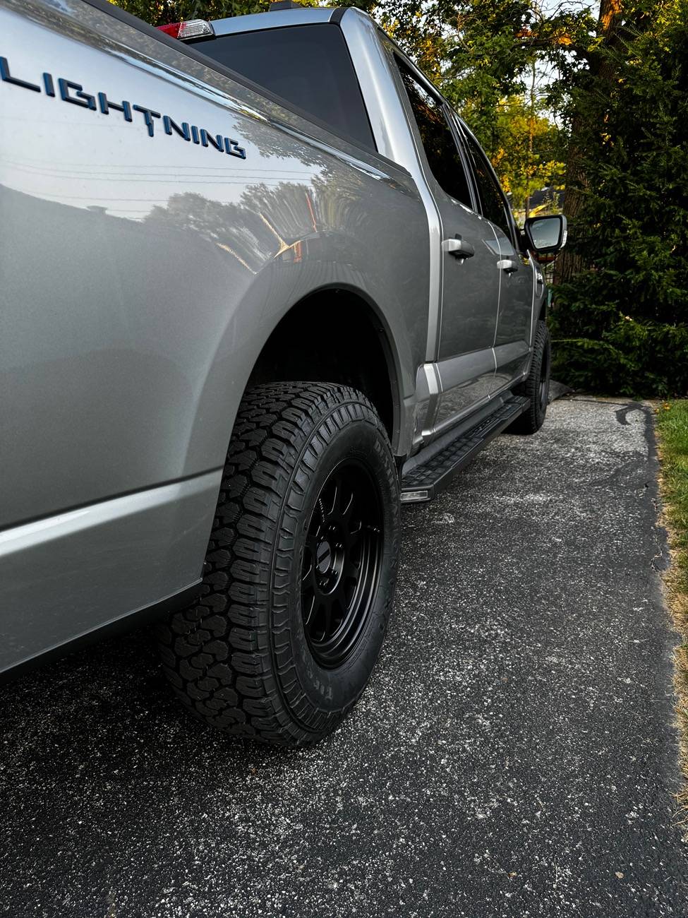 Ford F-150 Lightning 18" Methods + 33" Firestone AT's TRADE FOR STOCK IMG_6318
