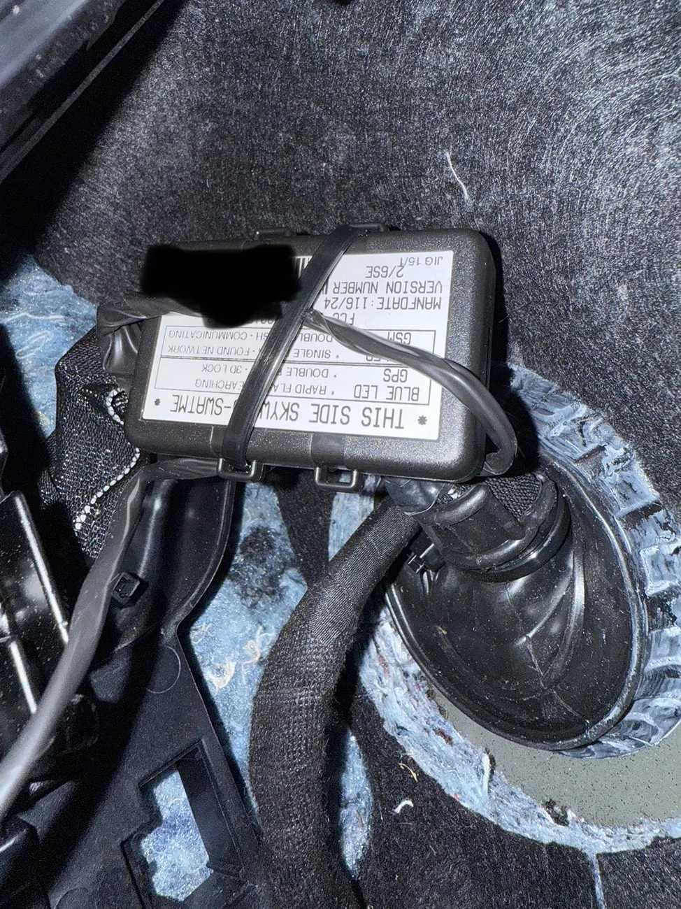 Ford F-150 Lightning Is this a slimy dealer GPS tracker? IMG_1687