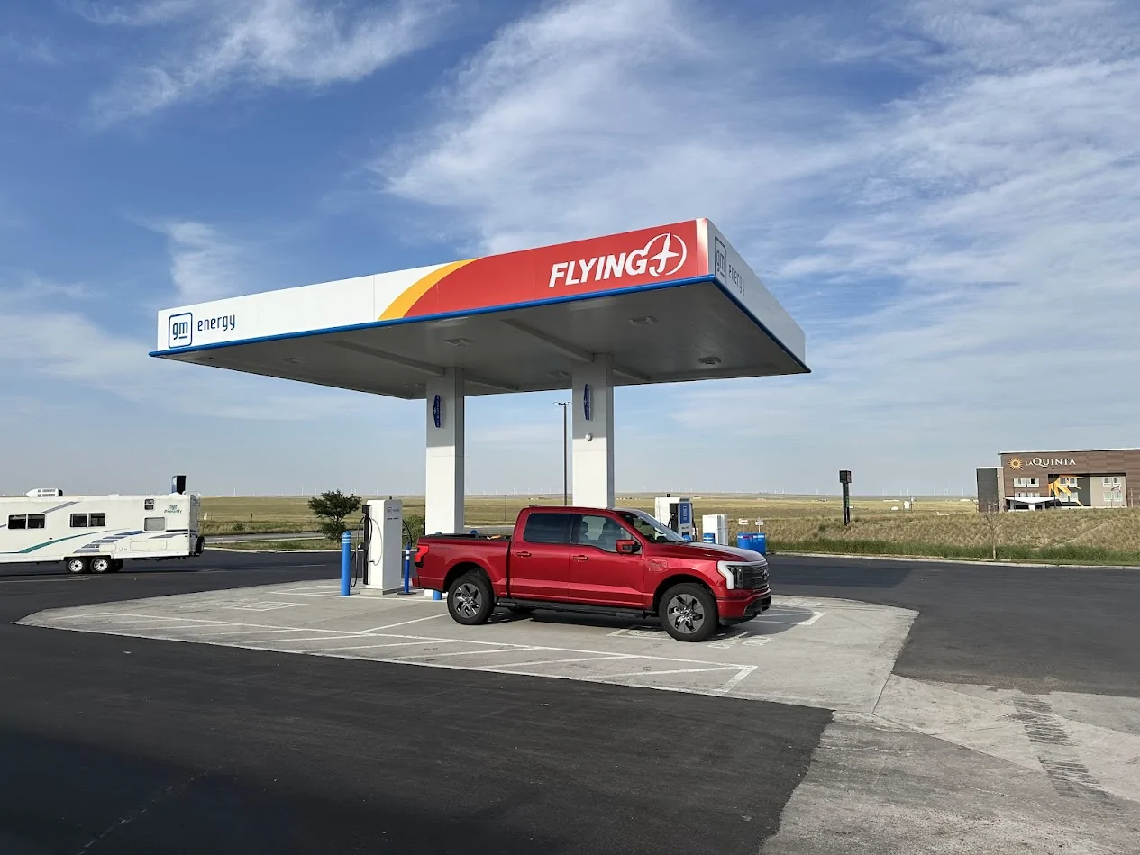 Ford F-150 Lightning Philly Area to Fort Collins Colorado Roundtrip 1755016221614-t0