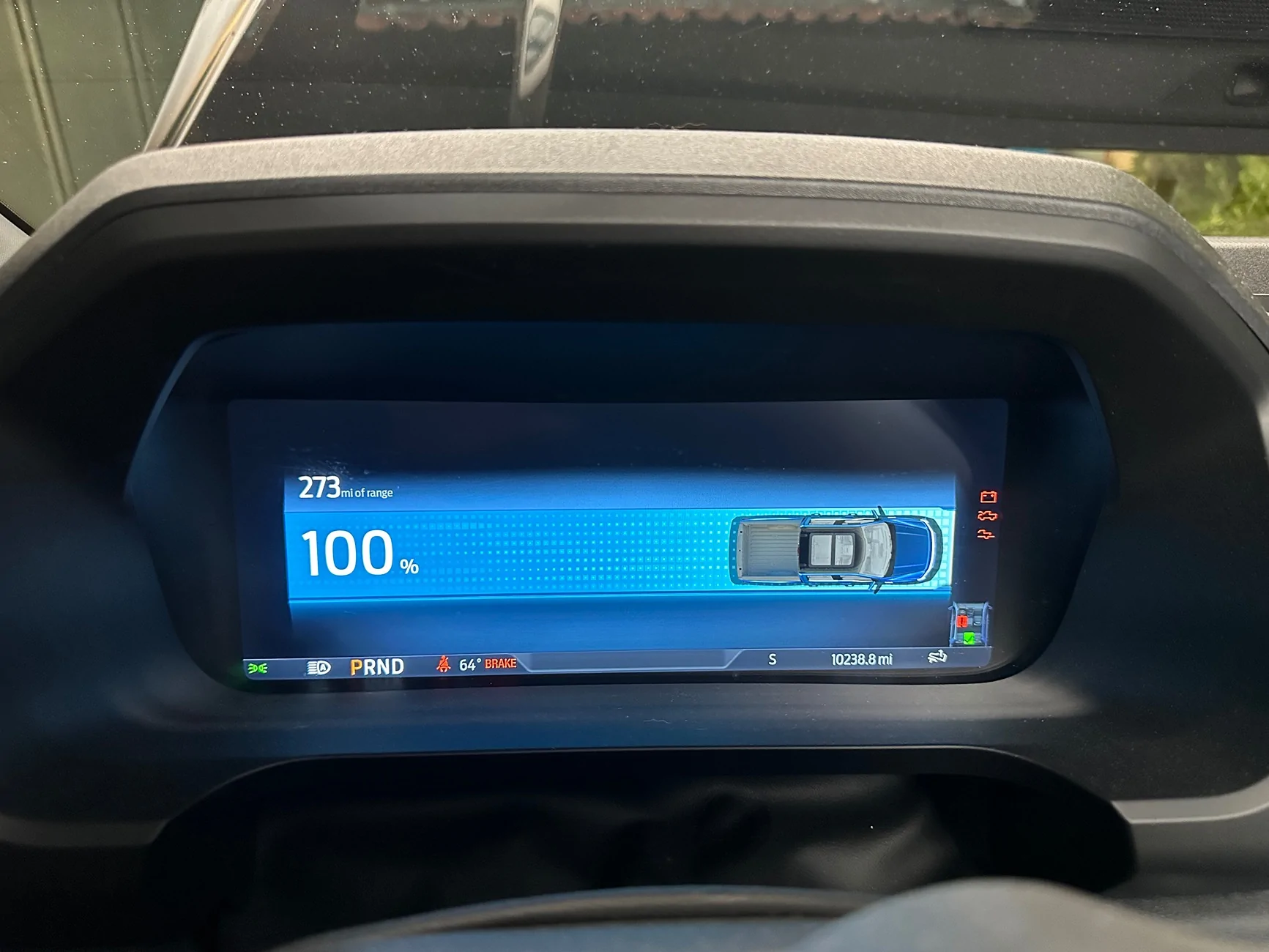 Ford F-150 Lightning ProPower 9.6kW - How many separate 120v / 20amp circuits can i get? IMG_2200