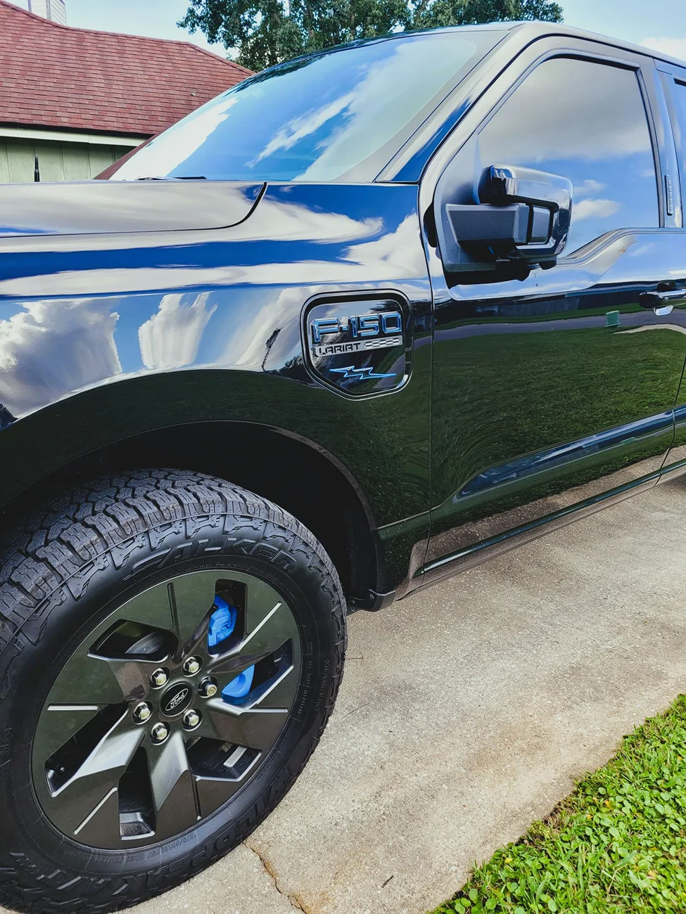 Ford F-150 Lightning Lightbar Tint Options - My Research - Updated 1755466878709-tx