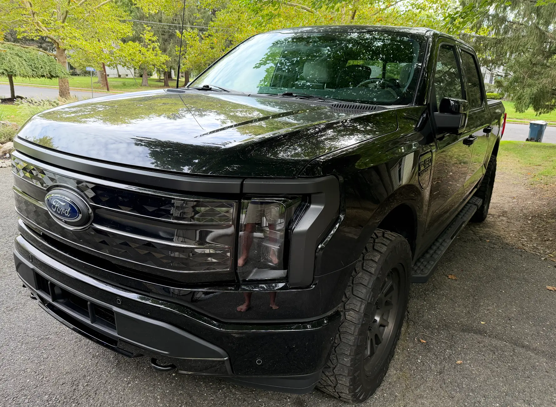 Ford F-150 Lightning Lightbar Tint Options - My Research - Updated 1755609914332-2r