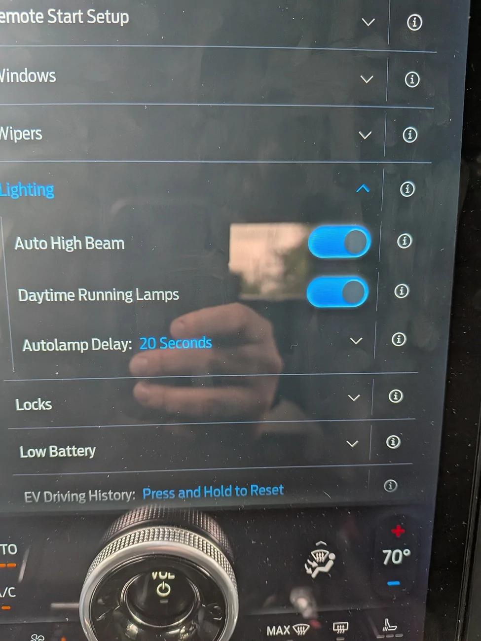 Ford F-150 Lightning Welcome lighting/ Illuminated Entry not working and no option in settings to enable. PXL_20250820_181721250.MP