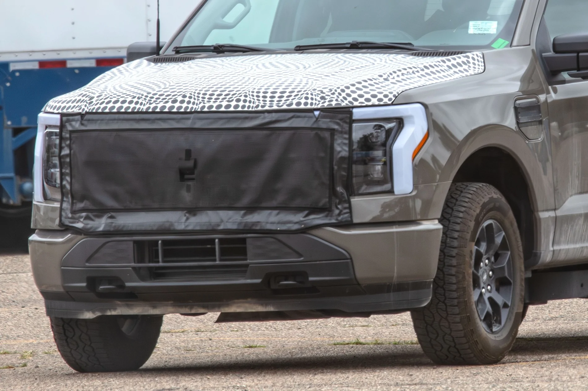 Ford F-150 Lightning Spied: F-150 Lightning "Tremor" Off-Road Prototype F150Lightning.OffRd.t02.KGP