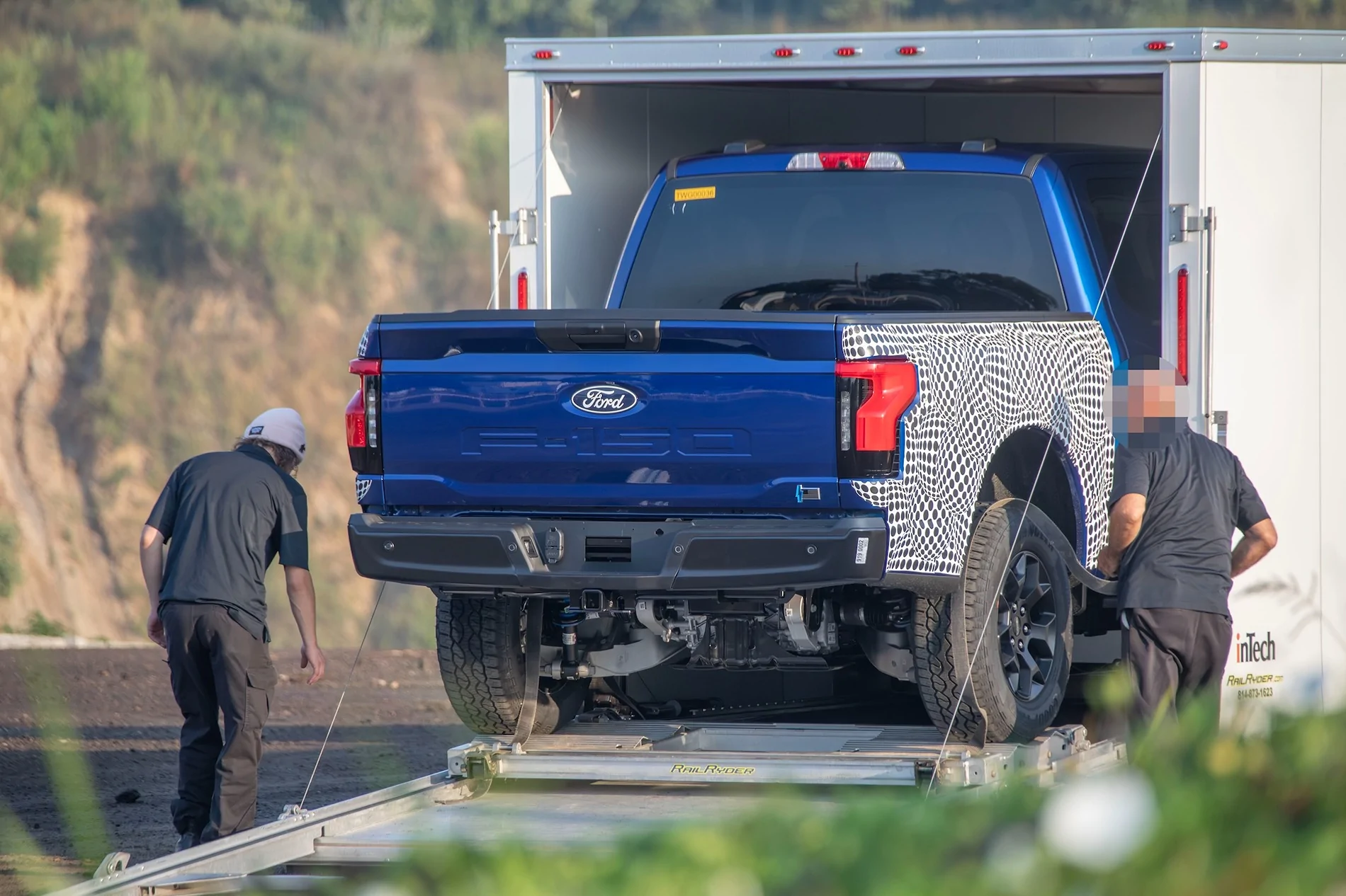 Ford F-150 Lightning Spied: F-150 Lightning "Tremor" Off-Road Prototype F150Lightning.OffRd.g01.KGP