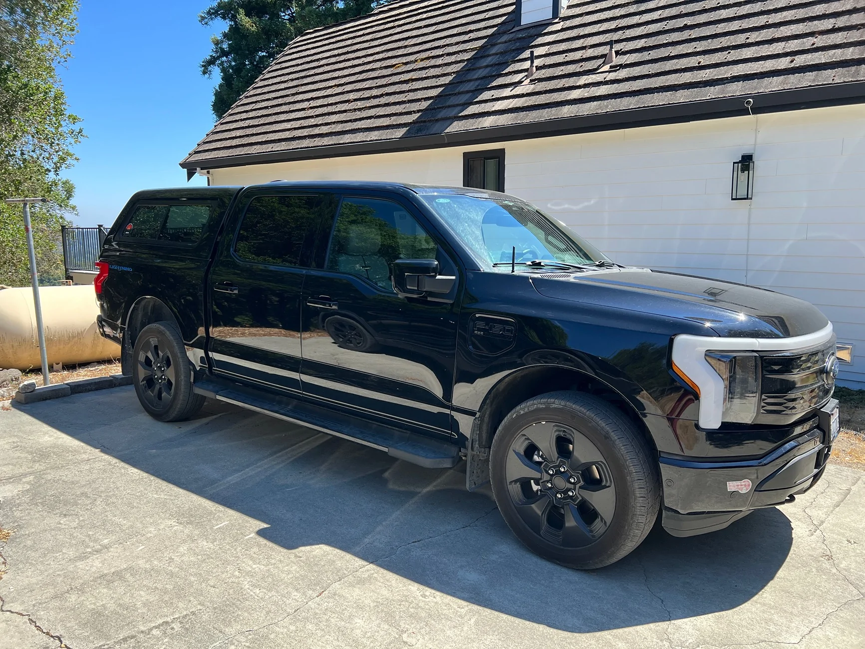 Ford F-150 Lightning Has anyone installed a A.R.E CX REVO bed cap? IMG_3334