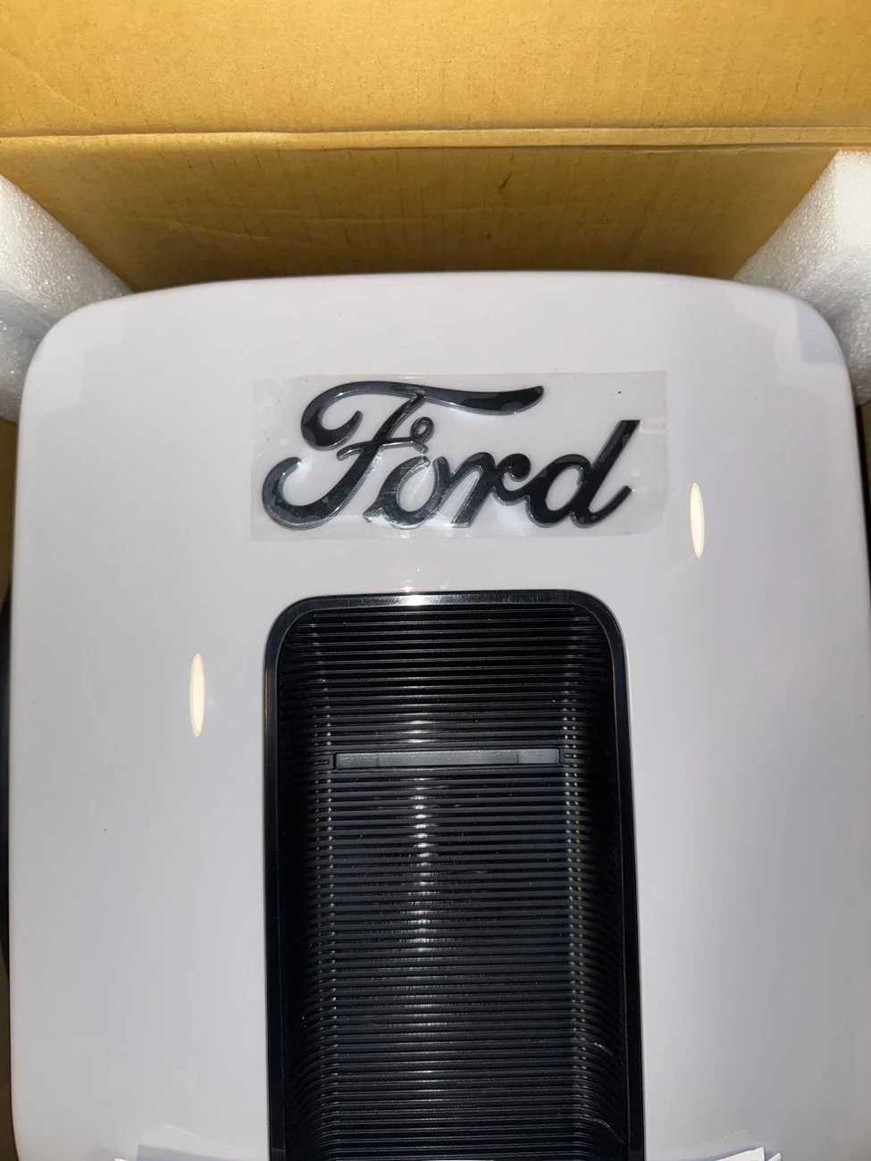 Ford F-150 Lightning Ford Charger Station Pro 80A $550 USD + Shipping IMG_1504