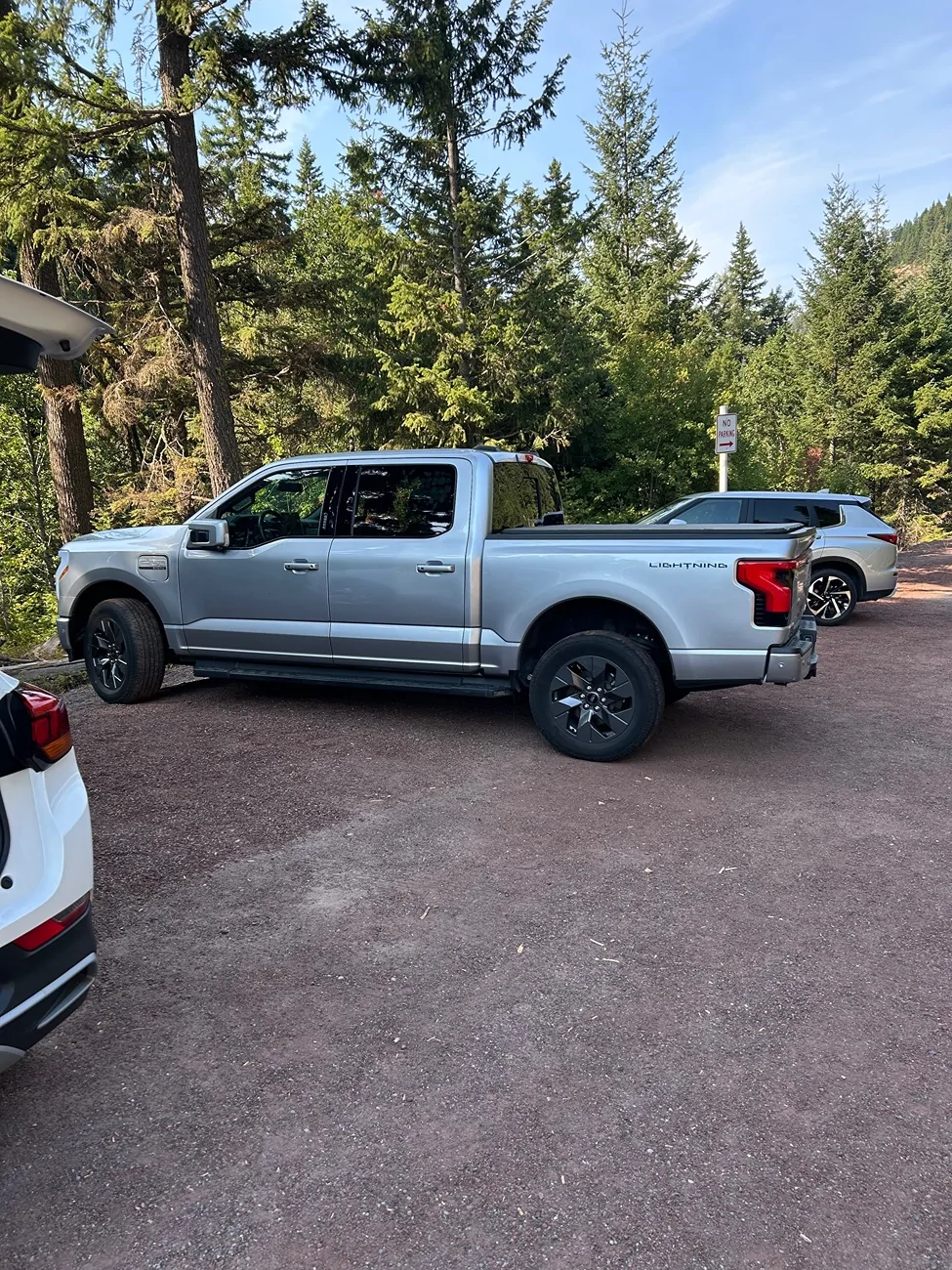 Ford F-150 Lightning Saw you at Tamanawas Falls. OR today! IMG_2288