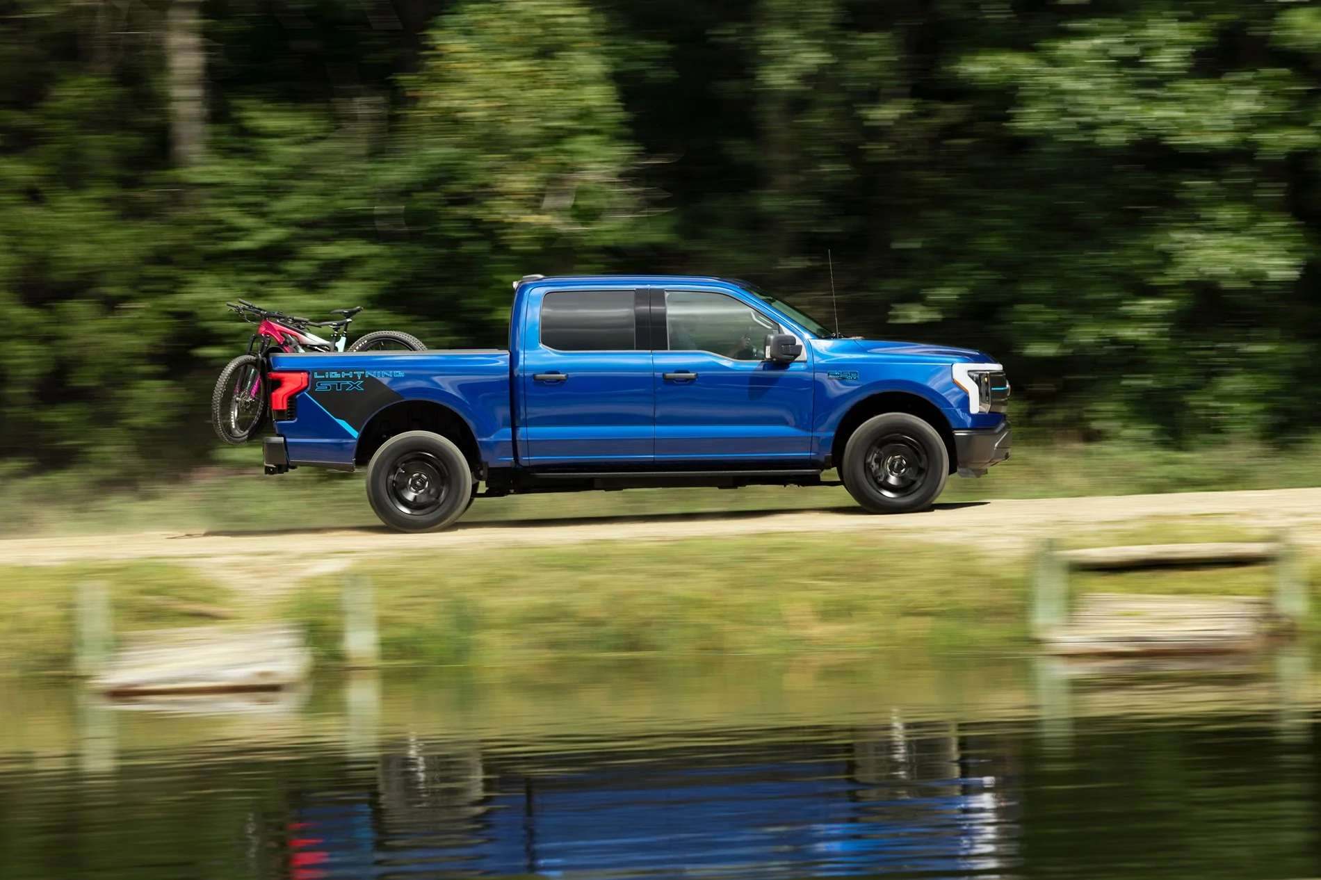 Ford F-150 Lightning 2026 F-150 Lightning STX Model Introduced. Replaces the XLT 2026 F-150 Lightning STX_11