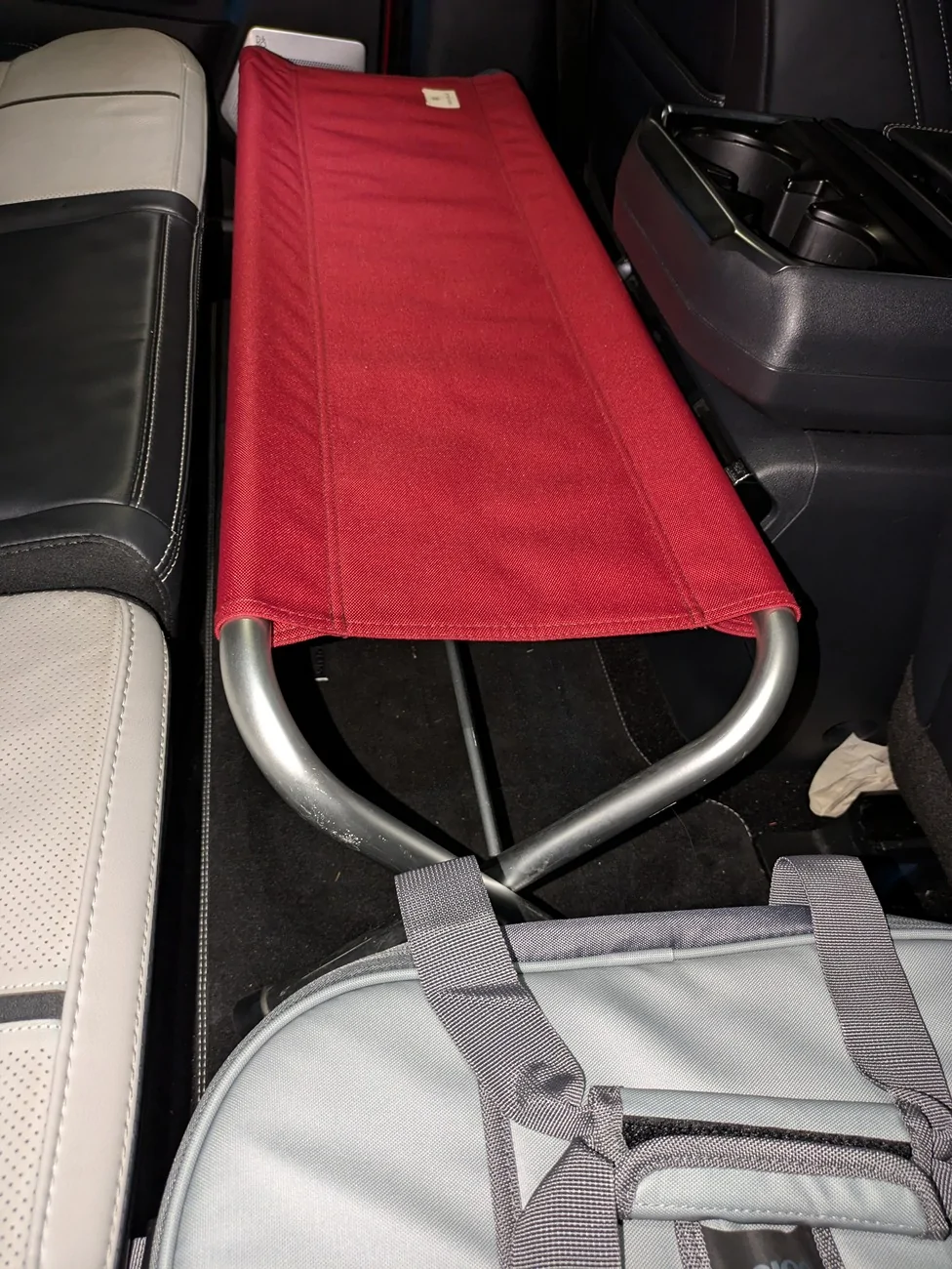 Ford F-150 Lightning Living in a Lightning e6fe6ba4-0984-4837-84e9-ad37a565c792-1_all_1298