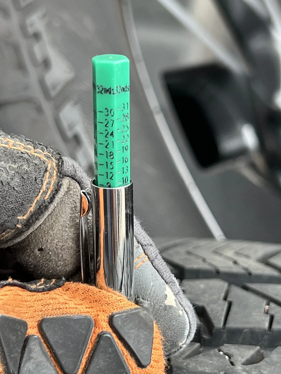 Ford F-150 Lightning '23 Lariat Wheels/Tires/TPMS $850 (sorry, no shipping) Depth 9