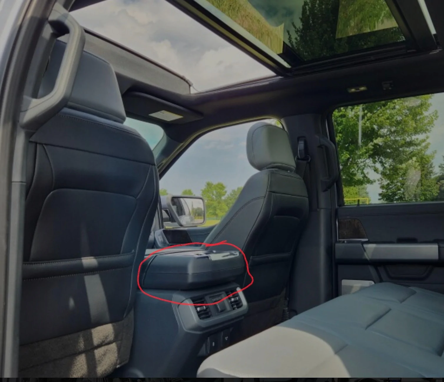Ford F-150 Lightning Does anyone know how to completely remove the center console rear cup holders and associated bulk? Screenshot_20250921_221716_Samsung Internet