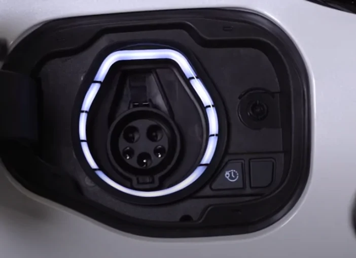 Ford F-150 Lightning Charging with Lincoln/Ford home charger? 1758749219798-vo