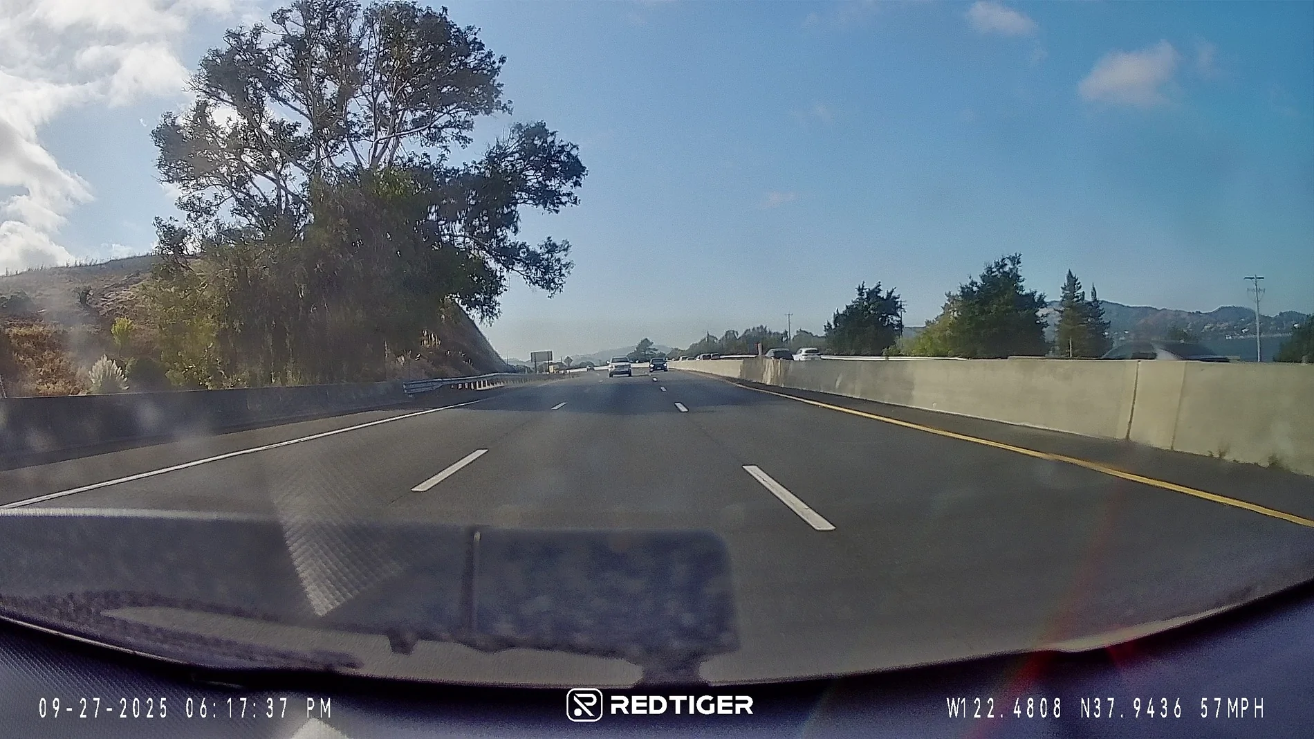Ford F-150 Lightning REDTIGER F17-Elite Dashcam Review Dashcam Image-2