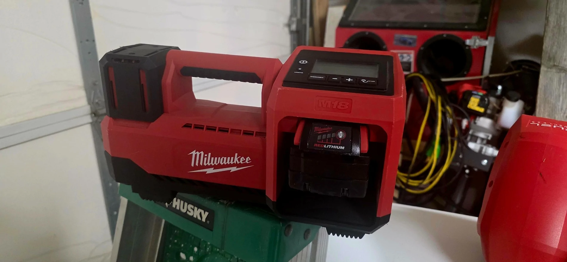 Ford F-150 Lightning Portable tire inflators milwaukeeinflator