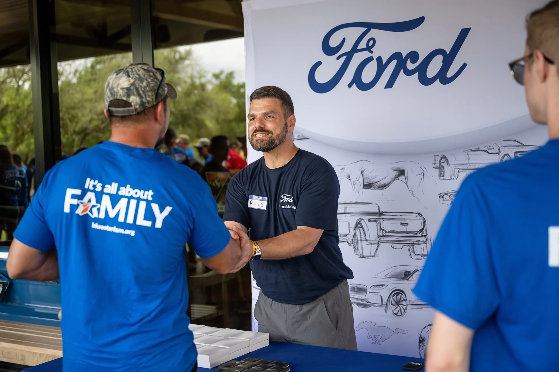 Ford F-150 Lightning Ford Doubles Military and First Responder Bonus Cash Ahead of Veteran’s Day Proud_20to_20Honor_Bronco_20Off-Roadeo_02 (1)