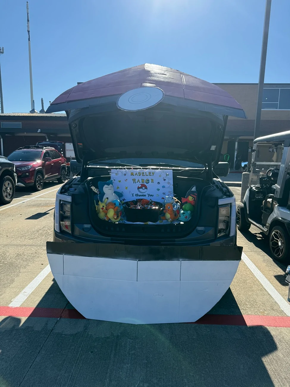 Ford F-150 Lightning This Halloween, the Best House on the Block Might Be a Driveway... Add Your Lightning Costumes / Decorations 🎃 IMG_3019