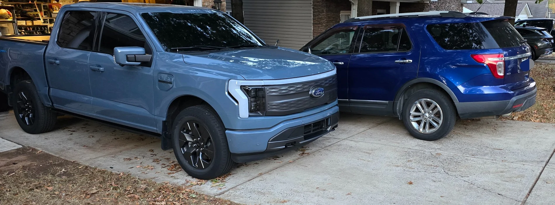 Ford F-150 Lightning SHOW US ALL YOUR FORDS…. 1000123608