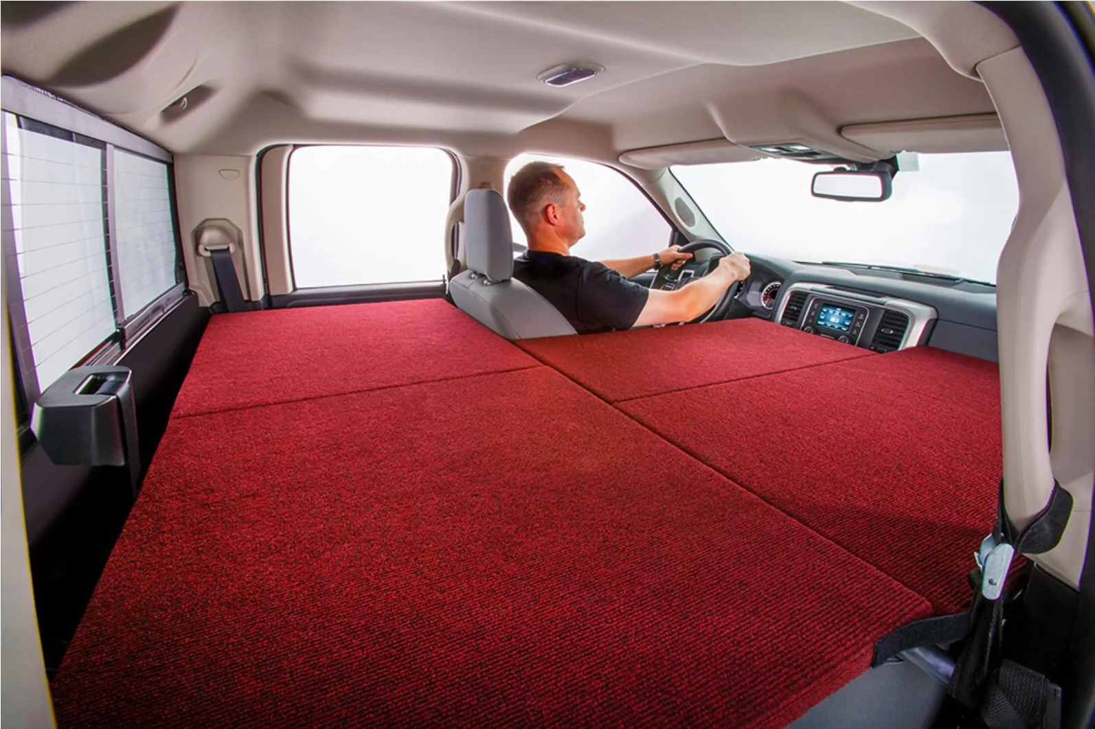 Ford F-150 Lightning Living in a Lightning CleanShot 2025-11-11 at 10.07.54@2x