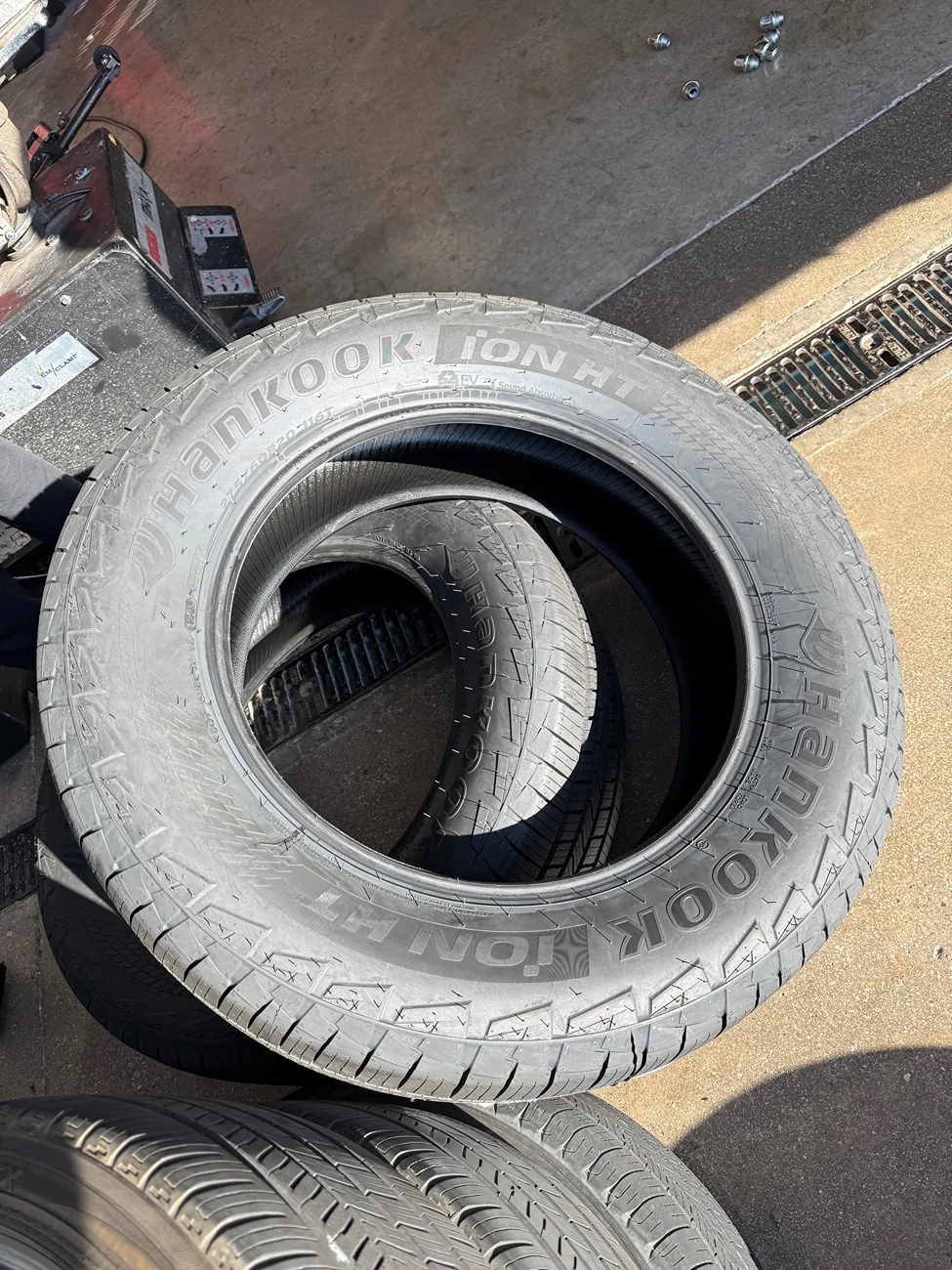 Ford F-150 Lightning New EV Specific Tire - Hankook iON HT IMG_9665
