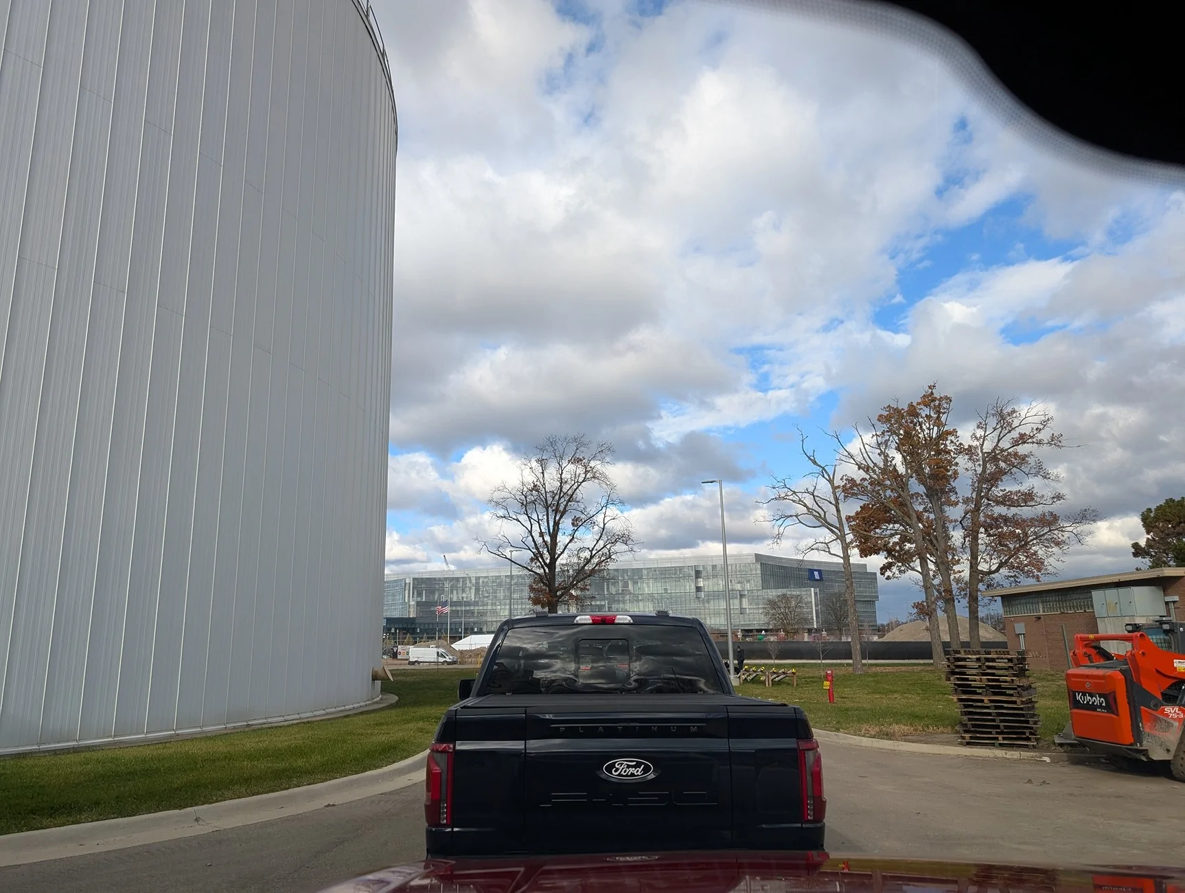 Ford F-150 Lightning Where am I? 1000008723