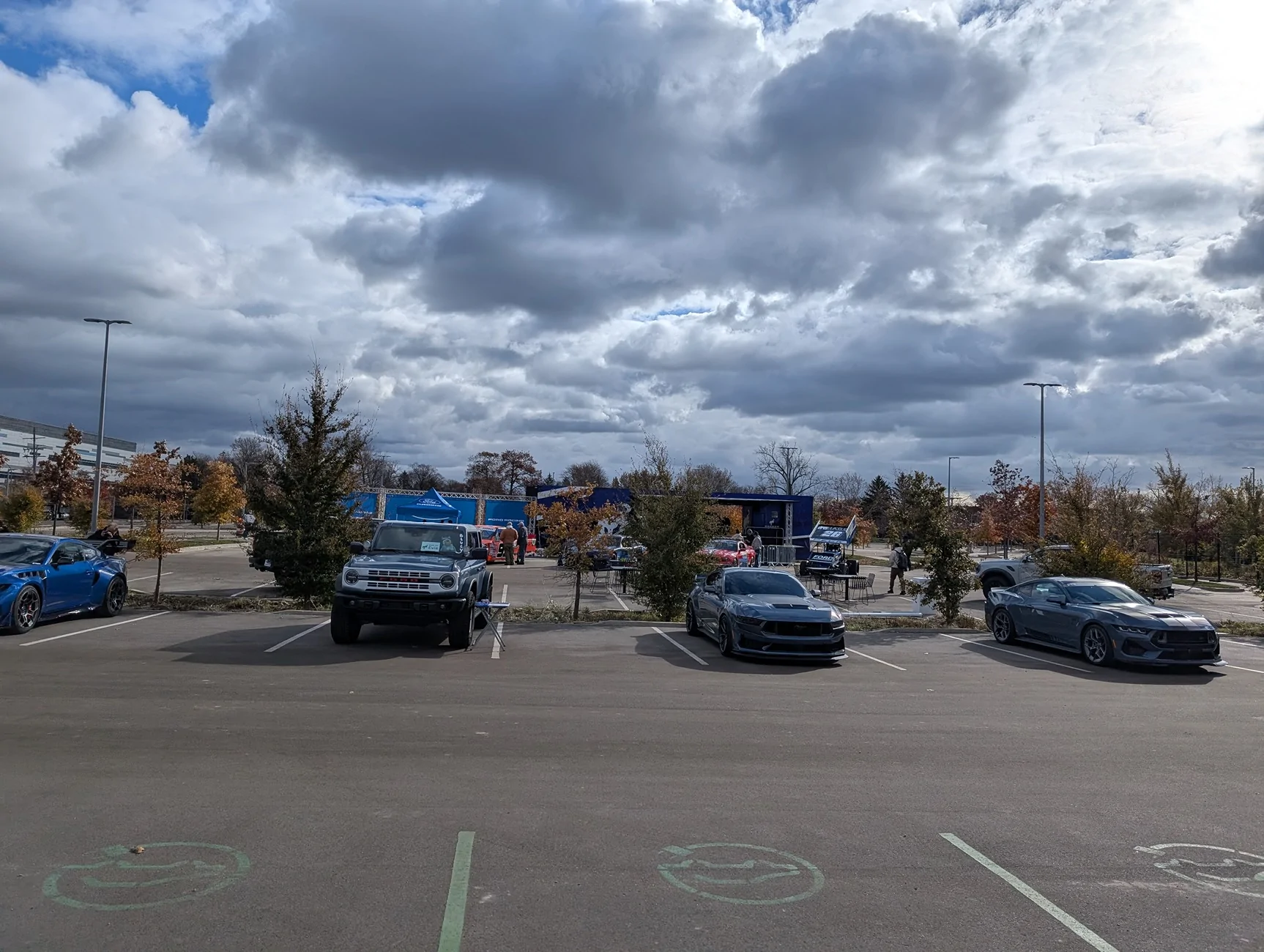 Ford F-150 Lightning Where am I? 1000008728