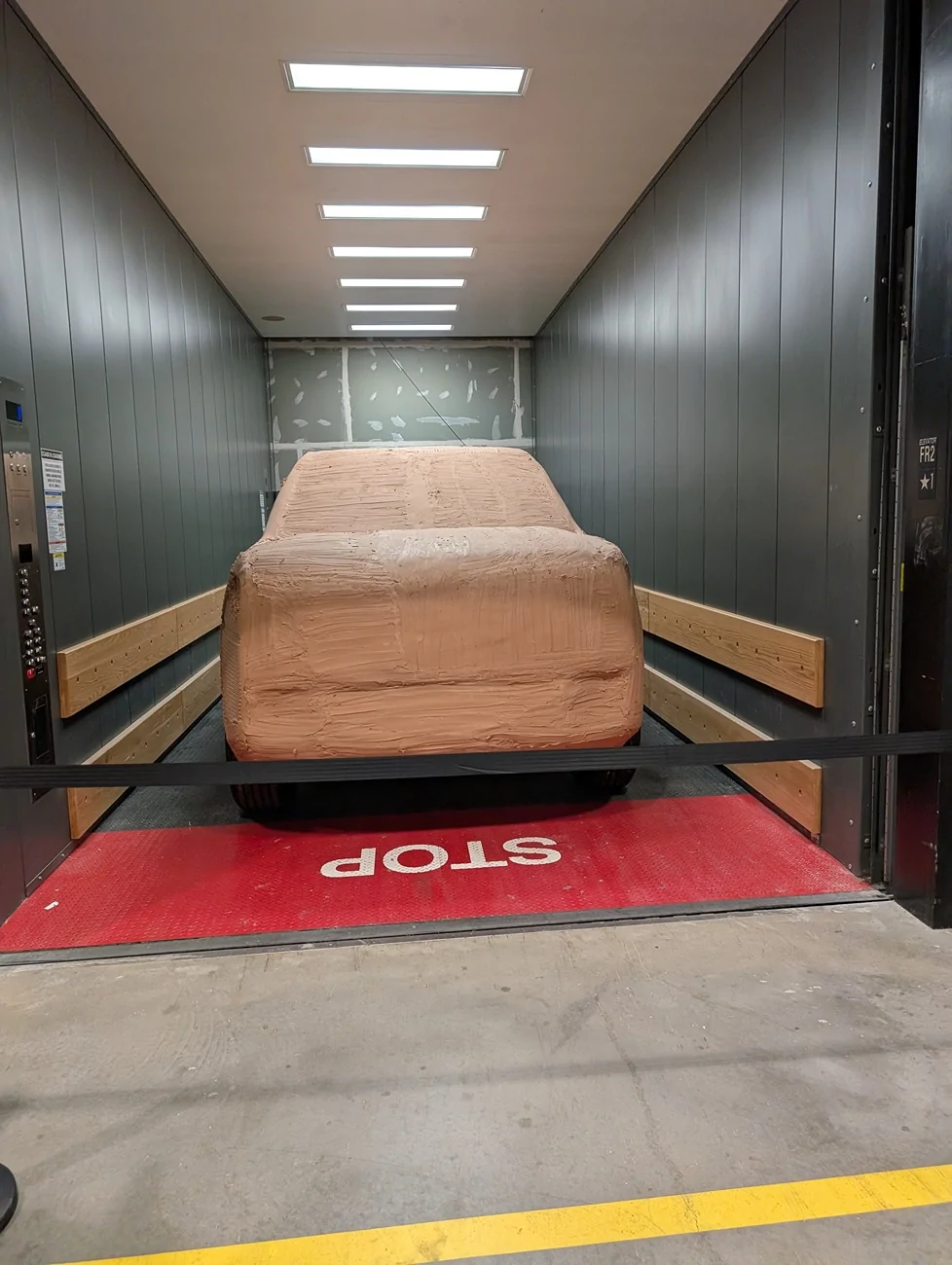 Ford F-150 Lightning Where am I? 1000008765